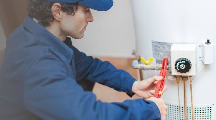 Local water heater installation in Gilby, ND